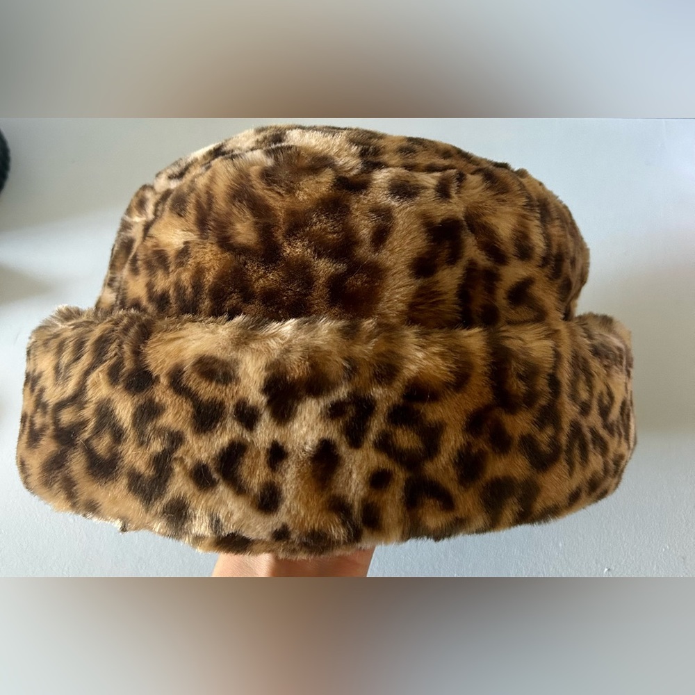 Ben Berger Luxury Collection Vintage Faux Fur Leopard Print Hat